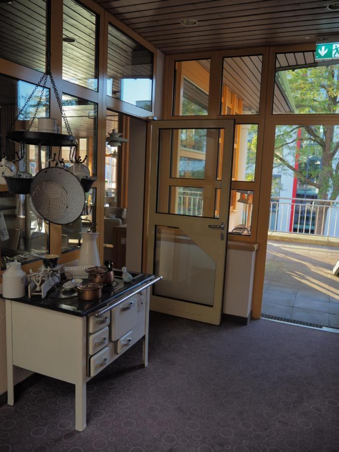 Hotel „Zur Linde“ 埃英根 外观 照片